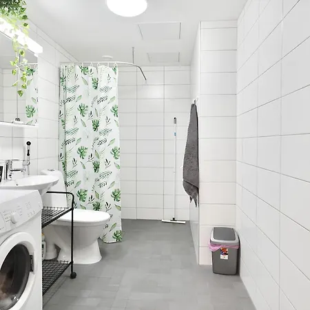 Flamingo Studio, Free Parking, 2 Min To Airport And *